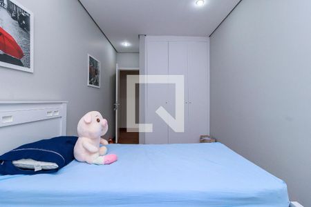 Casa à venda com 593m², 4 quartos e 4 vagas Casa à venda com 593m², 4 quartos e 4 vagasQuarto 4