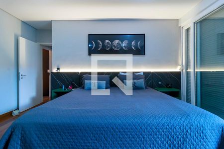 Casa à venda com 593m², 4 quartos e 4 vagas Casa à venda com 593m², 4 quartos e 4 vagasSuíte Principal