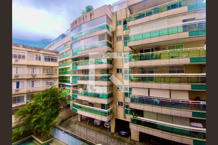 Sala vista de apartamento à venda com 3 quartos, 113m² em Jardim Botânico, Rio de Janeiro