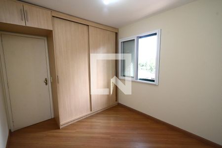 Quarto 1 de apartamento para alugar com 2 quartos, 58m² em Cidade Ademar, São Paulo