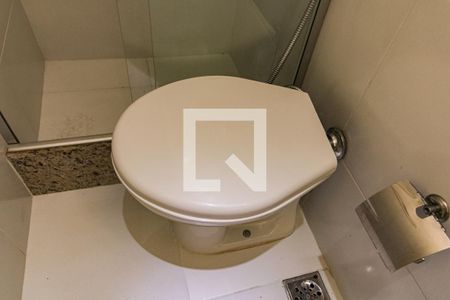 Apartamento à venda com 180m², 3 quartos e 1 vaga Apartamento à venda com 180m², 3 quartos e 1 vagaLavabo