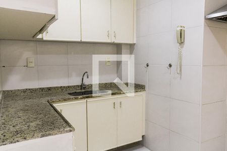Apartamento à venda com 180m², 3 quartos e 1 vaga Apartamento à venda com 180m², 3 quartos e 1 vagaCozinha