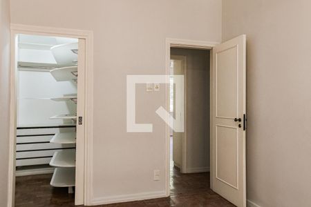 Apartamento à venda com 180m², 3 quartos e 1 vaga Apartamento à venda com 180m², 3 quartos e 1 vagaQuarto 3