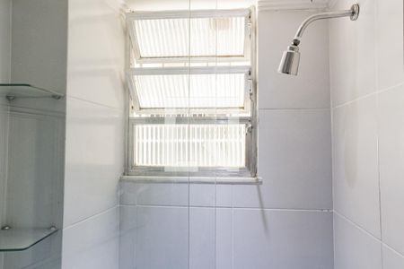 Apartamento à venda com 180m², 3 quartos e 1 vaga Apartamento à venda com 180m², 3 quartos e 1 vagaBanheiro de serviço