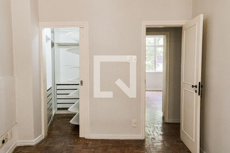 Apartamento à venda com 180m², 3 quartos e 1 vaga Apartamento à venda com 180m², 3 quartos e 1 vagaQuarto 3