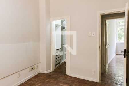 Apartamento à venda com 180m², 3 quartos e 1 vaga Apartamento à venda com 180m², 3 quartos e 1 vagaQuarto 3