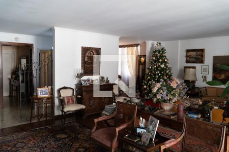 Apartamento à venda com 350m², 3 quartos e 3 vagasSala