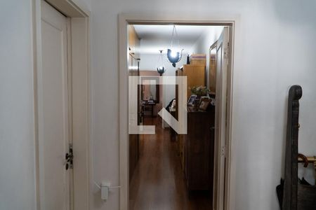 Apartamento à venda com 350m², 3 quartos e 3 vagasCorredor Quartos