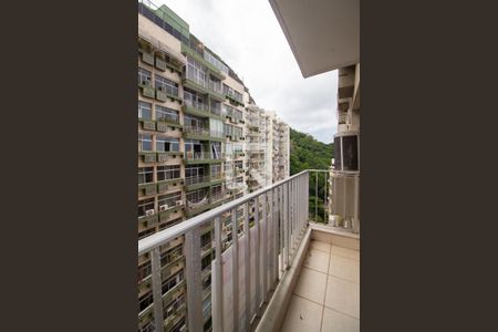 Sala - Varanda de apartamento à venda com 4 quartos, 109m² em Copacabana, Rio de Janeiro