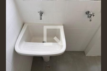 Apartamento para alugar com 128m², 4 quartos e 1 vagaÁrea de Serviço