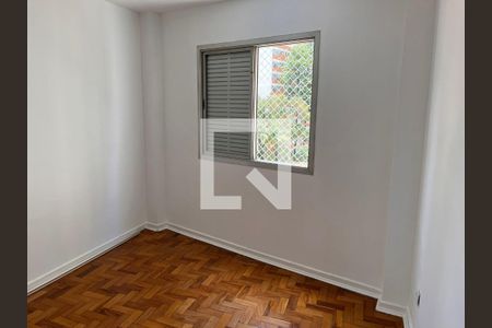 Apartamento para alugar com 128m², 4 quartos e 1 vagaQuarto 03