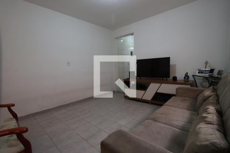 Sala de casa para alugar com 2 quartos, 170m² em Vila Cunha Bueno, São Paulo