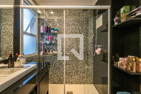 Apartamento à venda com 158m², 3 quartos e 3 vagas Apartamento à venda com 158m², 3 quartos e 3 vagasBanheiro da Suíte 2