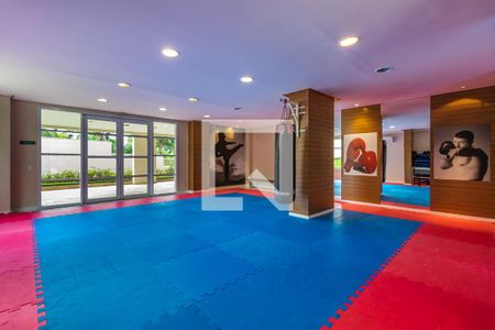 Apartamento à venda com 158m², 3 quartos e 3 vagas Apartamento à venda com 158m², 3 quartos e 3 vagasÁrea Comum