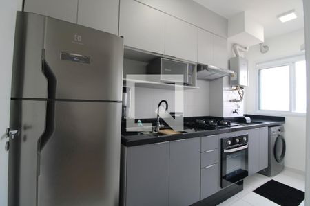 Cozinha de apartamento para alugar com 1 quarto, 27m² em Socorro, São Paulo