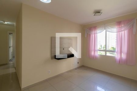 Sala de apartamento à venda com 2 quartos, 45m² em Gopouva, Guarulhos