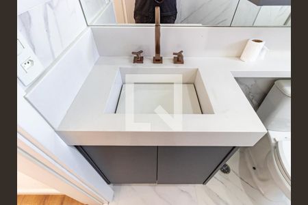 Apartamento para alugar com 94m², 3 quartos e 2 vagas Apartamento para alugar com 94m², 3 quartos e 2 vagasBanheiro da Suíte 2