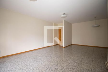 Apartamento para alugar com 165m², 4 quartos e 2 vagas Apartamento para alugar com 165m², 4 quartos e 2 vagasSala