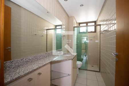 Apartamento para alugar com 165m², 4 quartos e 2 vagas Apartamento para alugar com 165m², 4 quartos e 2 vagasBanheiro Social