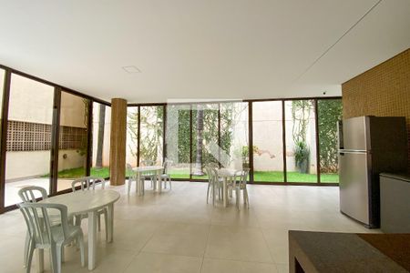 Apartamento para alugar com 165m², 4 quartos e 2 vagas Apartamento para alugar com 165m², 4 quartos e 2 vagasÁrea comum - Churrasqueira