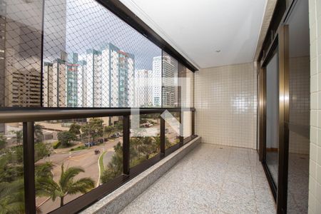 Apartamento para alugar com 165m², 4 quartos e 2 vagas Apartamento para alugar com 165m², 4 quartos e 2 vagasSacada