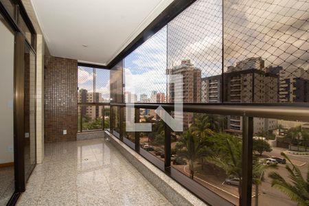 Apartamento para alugar com 165m², 4 quartos e 2 vagas Apartamento para alugar com 165m², 4 quartos e 2 vagasSacada