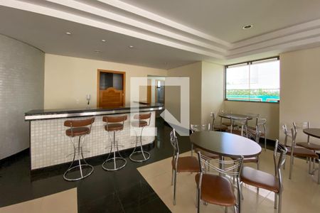 Apartamento para alugar com 165m², 4 quartos e 2 vagas Apartamento para alugar com 165m², 4 quartos e 2 vagasÁrea comum - Salão de festas