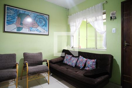 Sala de casa à venda com 3 quartos, 190m² em Parque Paineiras, São Paulo