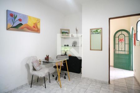 Casa à venda com 190m², 3 quartos e 2 vagas Casa à venda com 190m², 3 quartos e 2 vagasÁrea comum