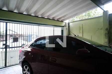 Casa à venda com 190m², 3 quartos e 2 vagas Casa à venda com 190m², 3 quartos e 2 vagasGaragem