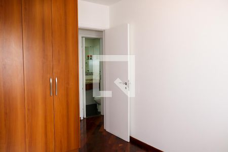 Apartamento para alugar com 90m², 3 quartos e 2 vagasQuarto 2