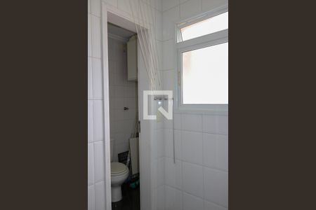 Apartamento para alugar com 90m², 3 quartos e 2 vagasBanheiro de Serviço