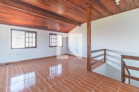 Sala 2 de casa para alugar com 3 quartos, 150m² em Hípica, Porto Alegre
