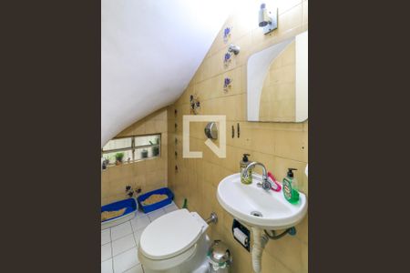 Casa à venda com 160m², 3 quartos e 2 vagasLavabo