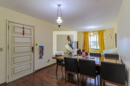 Sala de casa à venda com 3 quartos, 160m² em Chácara Santo Antônio (zona Sul), São Paulo