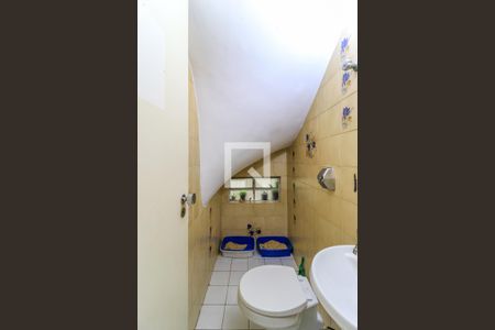 Casa à venda com 160m², 3 quartos e 2 vagasLavabo