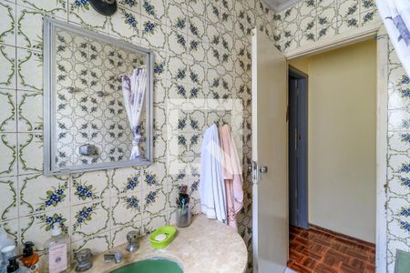 Casa à venda com 160m², 3 quartos e 2 vagasBanheiro