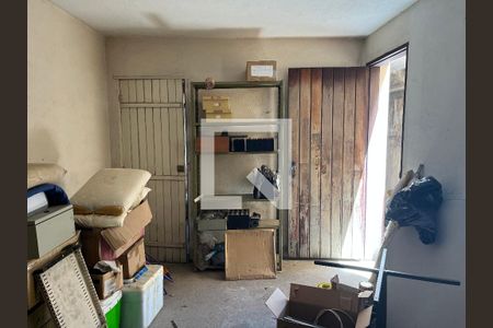 Casa à venda com 160m², 2 quartos e 2 vagasQuarto de Serviço