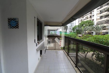 Varanda de apartamento à venda com 2 quartos, 75m² em Jacarepaguá, Rio de Janeiro