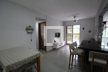 Sala de apartamento à venda com 2 quartos, 75m² em Jacarepaguá, Rio de Janeiro