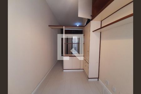 Quarto 2 de apartamento para alugar com 2 quartos, 103m² em Laranjeiras, Rio de Janeiro