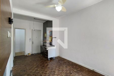 Sala de apartamento para alugar com 1 quarto, 50m² em Guilhermina, Praia Grande