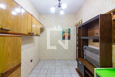 Casa à venda com 250m², 2 quartos e 2 vagas Casa à venda com 250m², 2 quartos e 2 vagasCopa