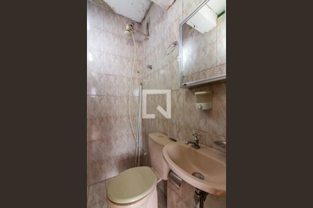 Casa à venda com 250m², 2 quartos e 2 vagas Casa à venda com 250m², 2 quartos e 2 vagasBanheiro 2