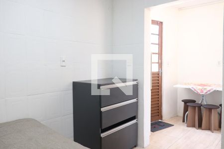 Quarto de kitnet/studio para alugar com 1 quarto, 25m² em Campina, São Leopoldo