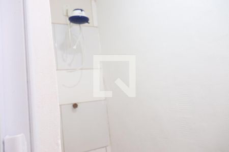 Banheiro de kitnet/studio para alugar com 1 quarto, 25m² em Campina, São Leopoldo