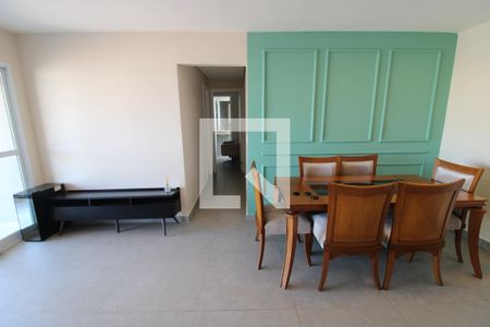 Sala de apartamento para alugar com 3 quartos, 82m² em Vila Paiva, São Paulo