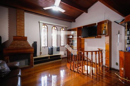 Sala de casa para alugar com 3 quartos, 350m² em Vila Santa Maria, São Paulo