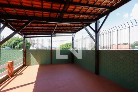 Casa à venda com 350m², 3 quartos e 6 vagasTerraço