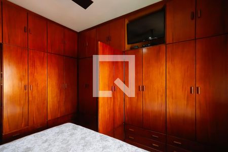 Casa à venda com 350m², 3 quartos e 6 vagasSuíte 2